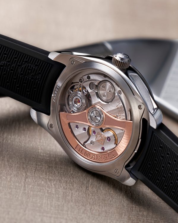 H. Moser & Cie. Pioneer Tourbillon 3804-1208